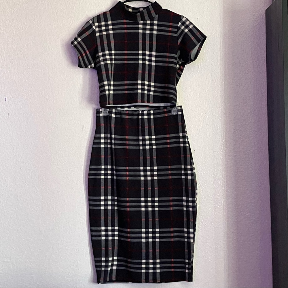 Crop Top Skirt Set